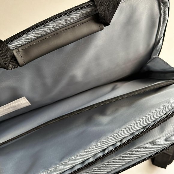 Dell 15” Laptop Carrying Case Briefcase Shoulder Bag For Computer Black - Picture 7 of 16